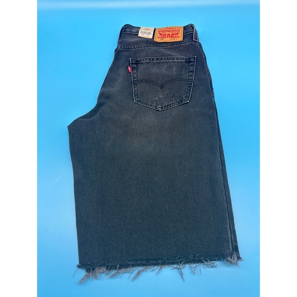 Levi's 469 Loose Shorts Men's 32X12 Black Distressed Denim - Picture 2 of 7